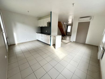 Maison avec jardin - 3 pièces - CLERES Centre - 71.58 m² - Photo 4