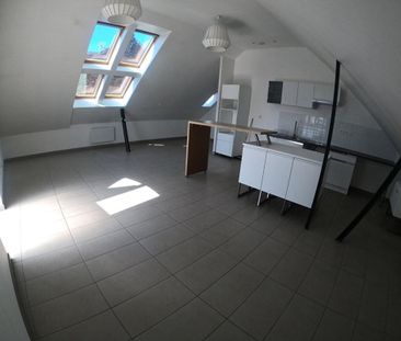 Location Appartement 3 pièces 51m² LYS LEZ LANNOY 59390 - Photo 4