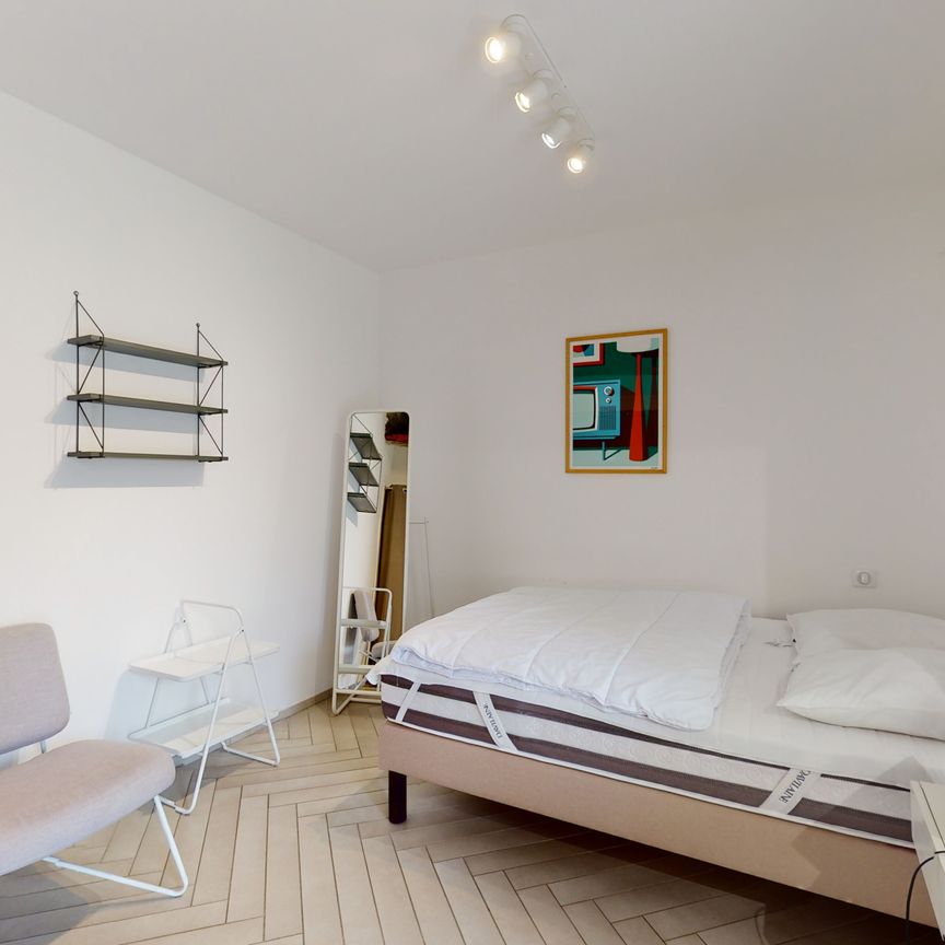 Royale — Studio Privé 2 - Photo 1