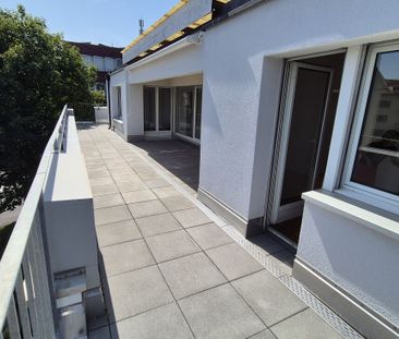 Attraktive 3.5 Zimmer Dachwohnung in Allschwil - Photo 5