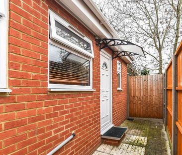 Studio to rent - Photo 4