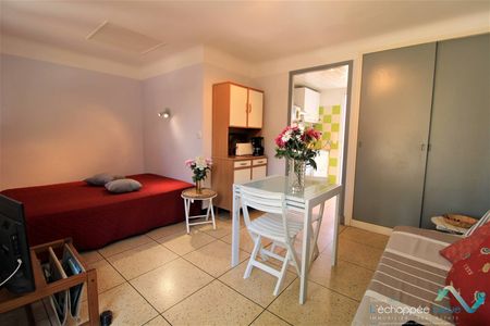 Maisonnette pour 2 personnes à 100 m de la plage situé à Hyères - Photo 3