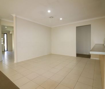 34 Kumara Circuit, South Morang, Vic 3752 - Photo 1