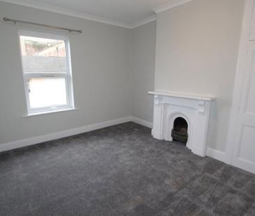 3 bedroom property to rent - Photo 3