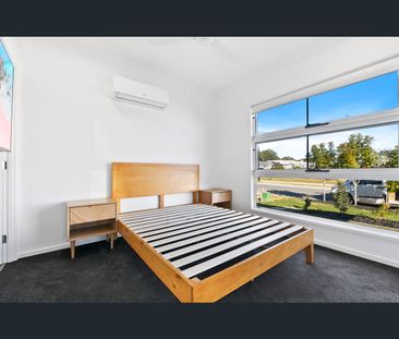 R1 1/4 Jubilant St, Morayfield, Qld 4506 - Photo 5