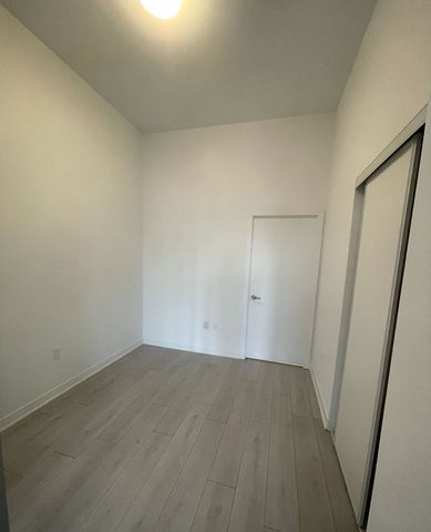 For Lease - 395 Dundas Street Unit# 131, Oakville, Ontario - Photo 2