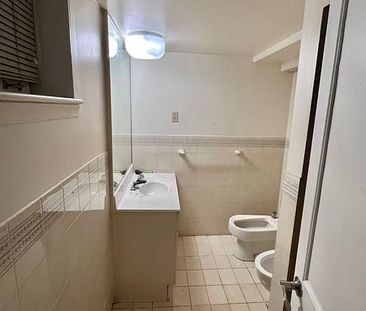 For Lease - 298 Empress Basement Avenue, Toronto, Ontario - Photo 2