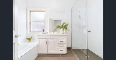 EFFORTLESS LIVING IN A PREMIER LIFESTYLE LOCATION - Photo 4