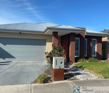 5 Elena Way, 3809, Officer Vic - Photo 1