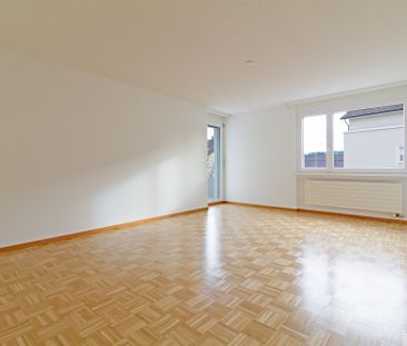 Charmante Wohnung mit Sitzplatz - Foto 5