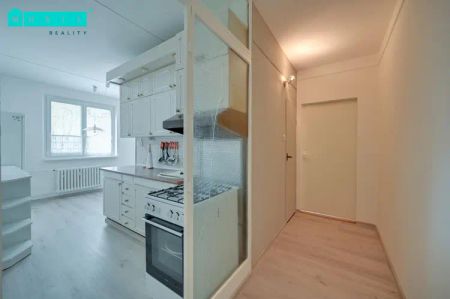 Pronájem bytu 3+1, ul. Pionýrská, Olomouc - Fotografie 2