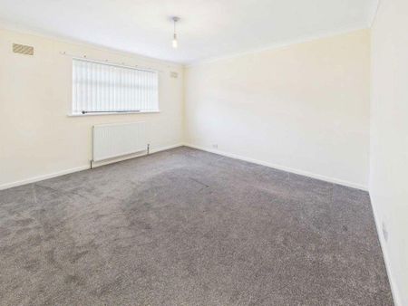 2 bedroom bungalow to rent - Photo 3