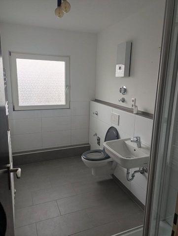 Helle 2-Zimmer-Wohnung mit Balkon & Tiefgarage im Grünen von DUS - Photo 5