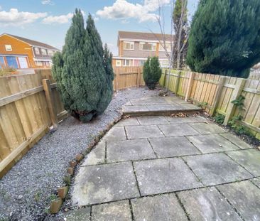 2 bedroom terraced house to rent - Photo 1