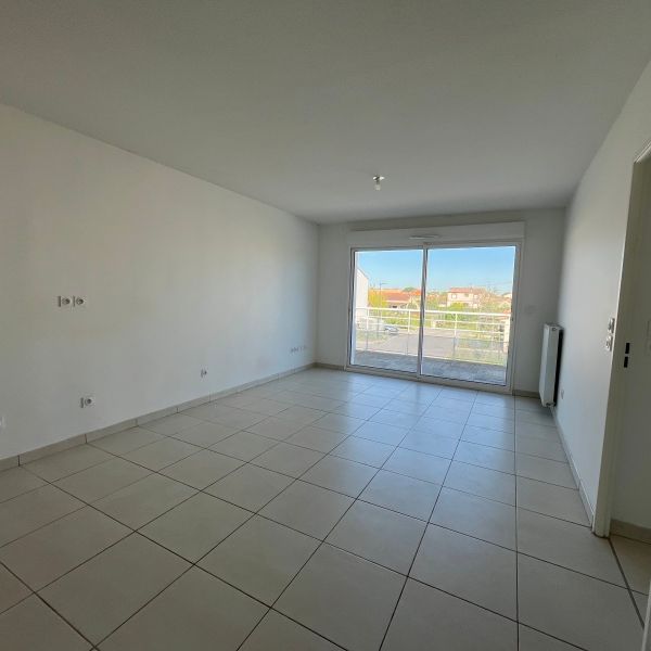 Location Appartement 2 pièces 40m² PINS JUSTARET 31860 - Photo 1