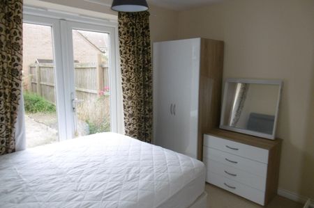 Room 2, Cartwright Way, Beeston, NG9 1RL - Photo 3