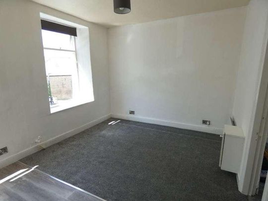 Park Square, Lancaster, LA1 - Photo 1