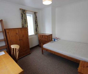 5 Bed - Sycamore Road, Reading - Photo 5