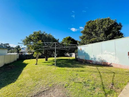 2 Bedroom Home in the Heart of Nowra's CBD - Photo 3