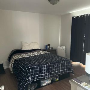 4 1/2 Disponible le 1er Juin 2026 - Photo 2