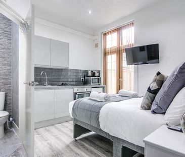 Room in a Shared House, Rotten Park Road, B16 - Photo 1