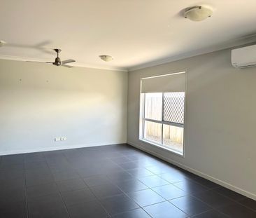 BEAUTIFUL FOUR BEDROOM HOME IN PEREGIAN SPRINGS - Photo 4