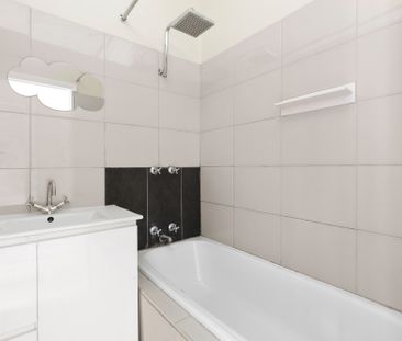 203 Ross Street, Port Melbourne VIC 3207 - House For Rent | Domain - Photo 5