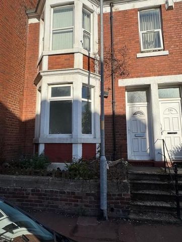 2 bedroom ground floor flat to rent - Photo 5
