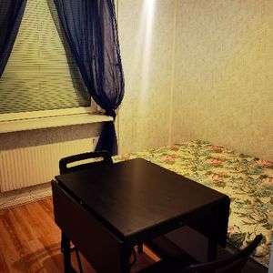 Narviksgatan, Kista - Photo 2