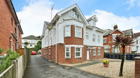 Alumhurst Road, Westbourne BH4, BH4 8EU, Bournemouth - Photo 2