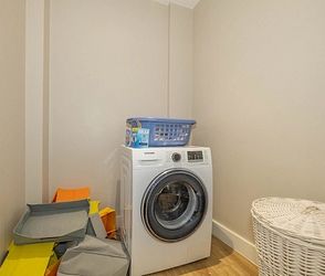 High Street, Ashford, TN24 8SD, Kent - Photo 2