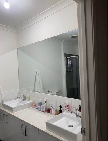 Melton South - Photo 4