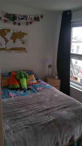 Cheltenham Road, Bristol - Photo 4