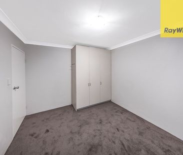 Peaceful & Private Two-Bedroom Unit in a Leafy Setting - Photo 3