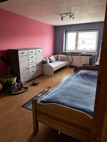 Duże mieszkanie dla rodziny lub dwóch par - Zdjęcie 2