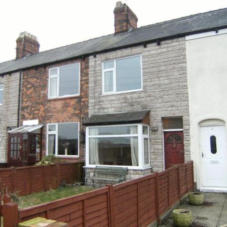 2 bedroom terraced house to rent - Photo 4