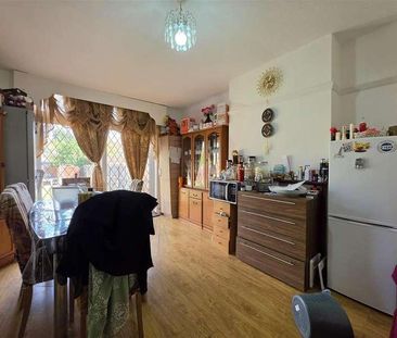 Kedleston Road, Evington, Leicester, LE5 - Photo 2