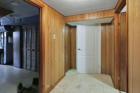 For Lease - 122 Rifle Range Road Unit# # Basement, Hamilton, Ontario - Photo 4