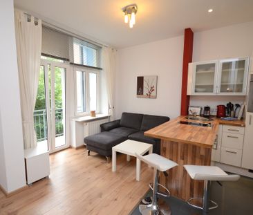 City-Residence: Schönes Apartment mit Balkon in Bockenheim - Photo 1