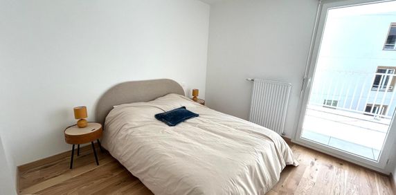 Location Appartement 2 pièces 38m² ST ETIENNE 42000 - Photo 2