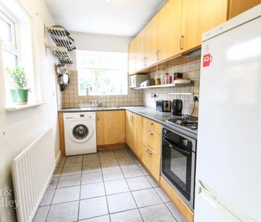 2 bedroom terraced house to rent - Photo 5