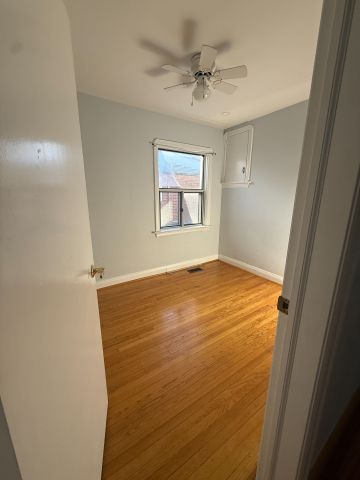 For Lease - 5 Shangarry Drive Unit# Main, Toronto, Ontario - Photo 3