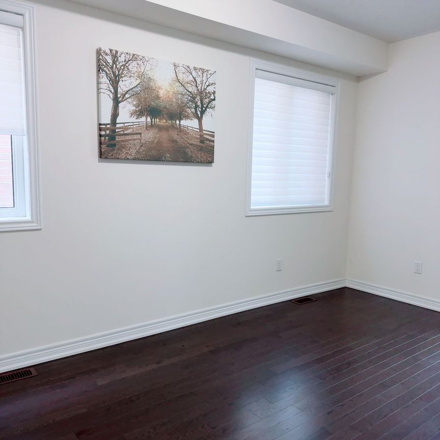 For Lease - 118 Blackwell Crescent Unit# Bsmt, Bradford West Gwillimbury, Ontario - Photo 1