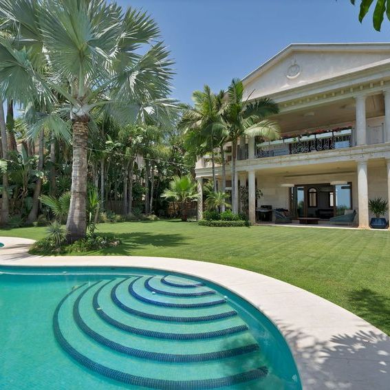 Alquiler de casa o chalet independiente en Calle Verdi - Photo 1