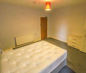 Eureka Place, Ebbw Vale - Photo 2