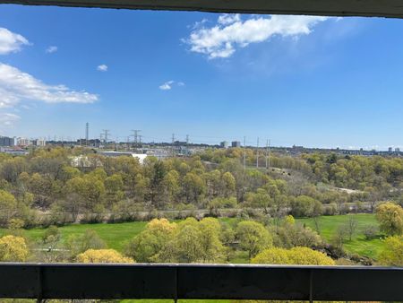 For Lease - 20 Edgecliff Golfway Unit# 1715, Toronto, Ontario - Photo 5