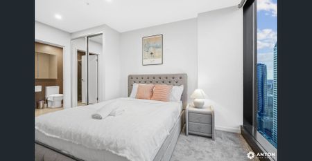 Newly Renovated & Fully Furnished Two-Bedroom Apartment 3 month lease available - Photo 4