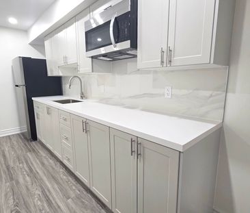 For Lease - 3137 Sunnyhill Drive Unit# Basement 2, Mississauga, Ont... - Photo 1