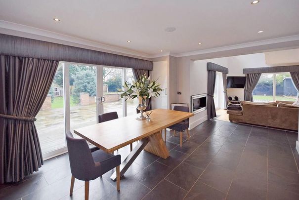 6 bedroom detached house to rent - Photo 1