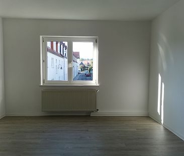 Praktische 3-Zimmerwohnung in zentraler Lage Naumburgs - Photo 3
